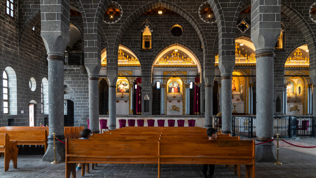 Turkey has expelled 350 foreign Christians, Nobel Peace Prize recipient dedicates prize to Trump, 58% of Americans say Bible transformed their lives